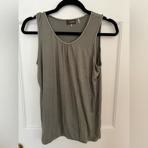 Green Tank Shirt with Neckline detail
